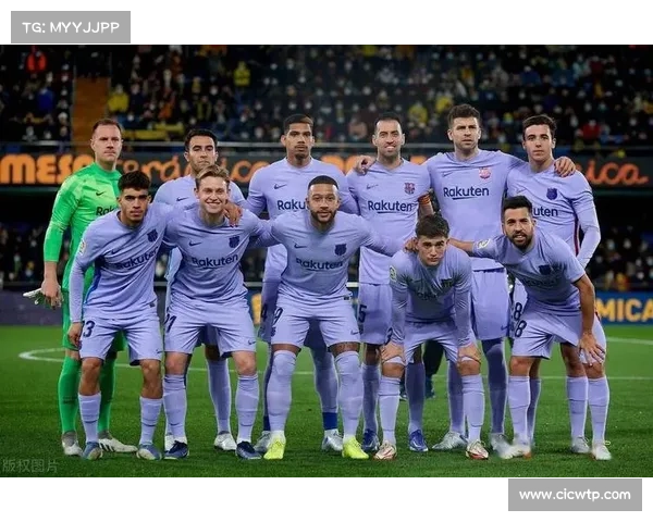 大卫路易斯司职中后卫位置深度解析其防守组织与进攻策应能力 大卫路易斯司职中后卫位置深度解析其防守组织与进攻策应能力